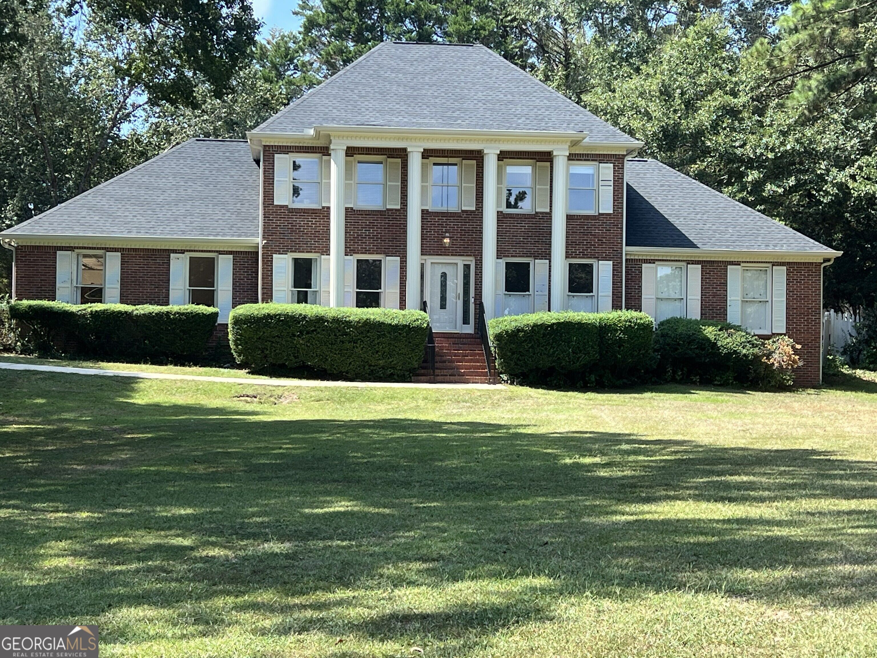 135 Antebellum Way — photo