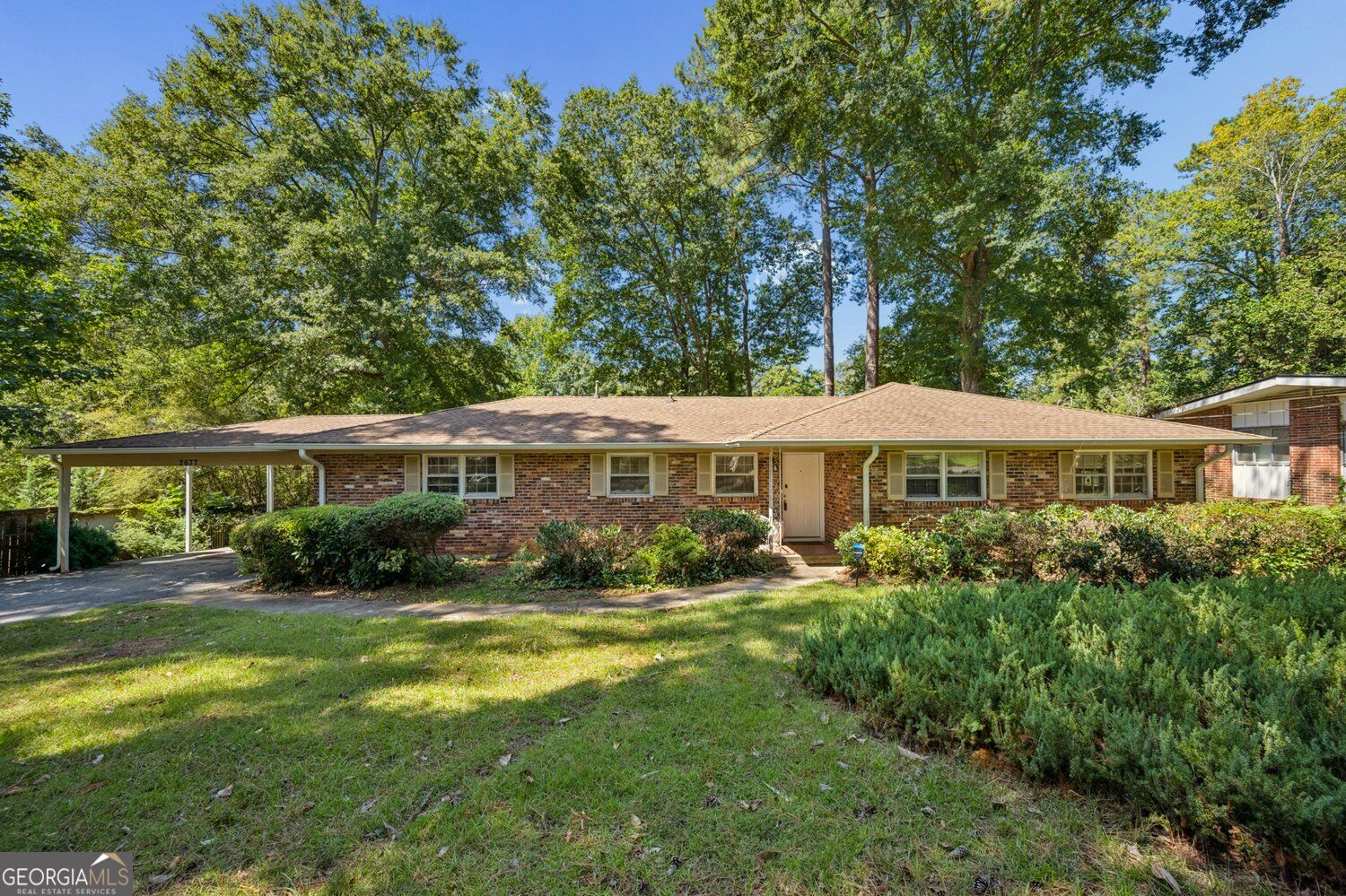 2677 Lancaster Dr — photo