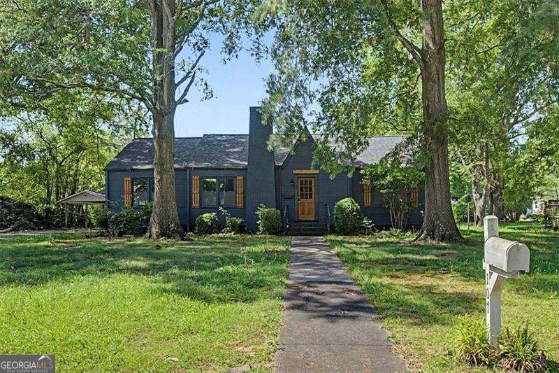 107 W Fairmount Ave — photo