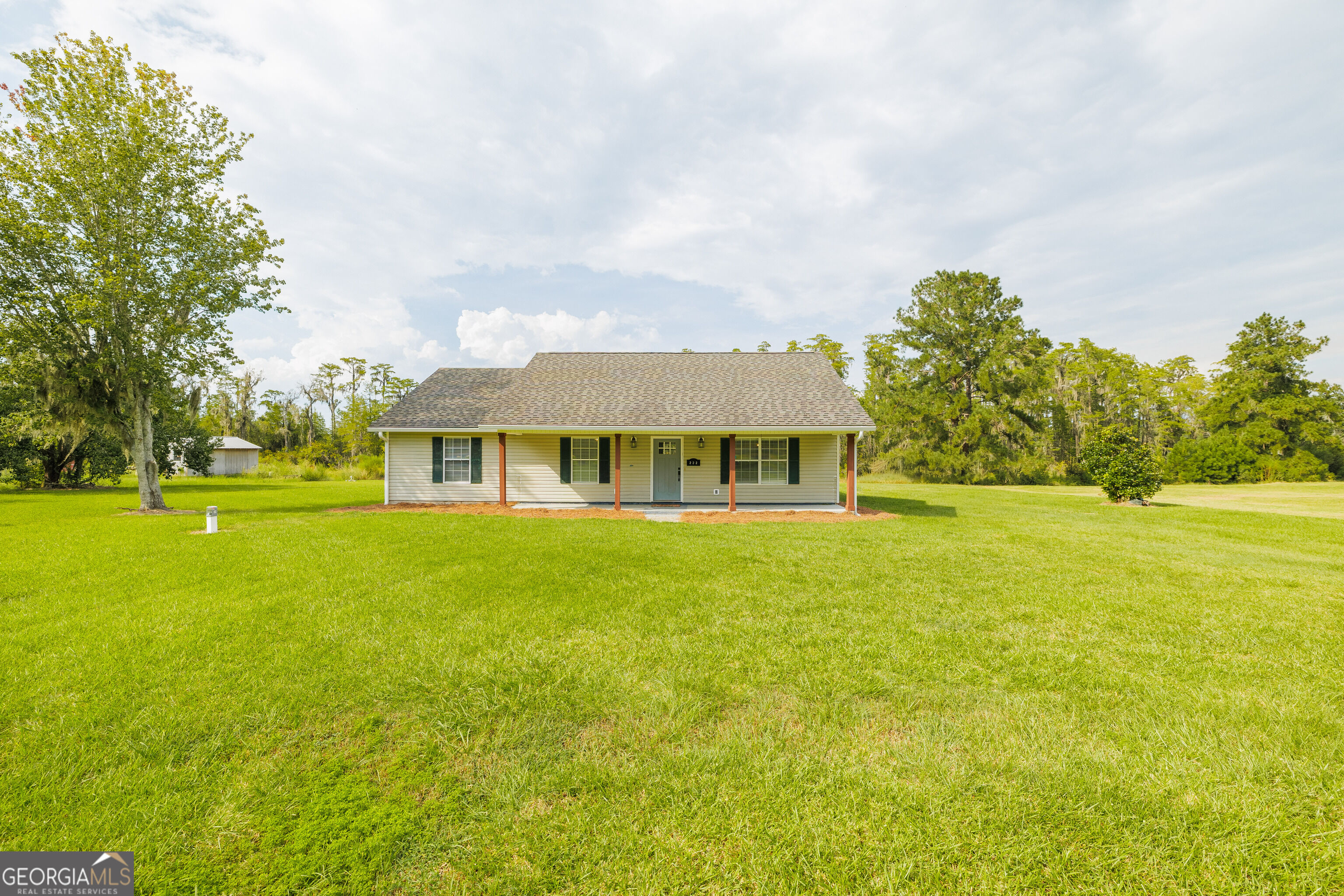 222 Mill Pond Cir — photo
