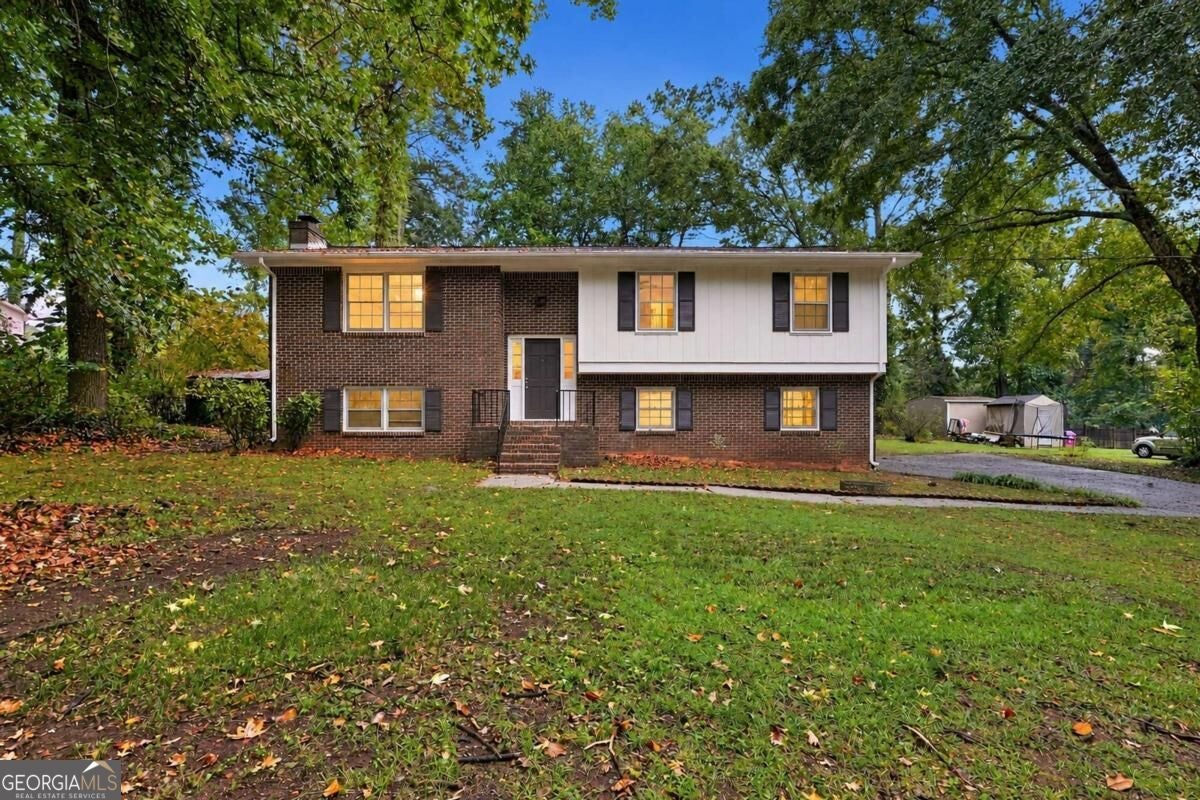 4222 King James Ct — photo