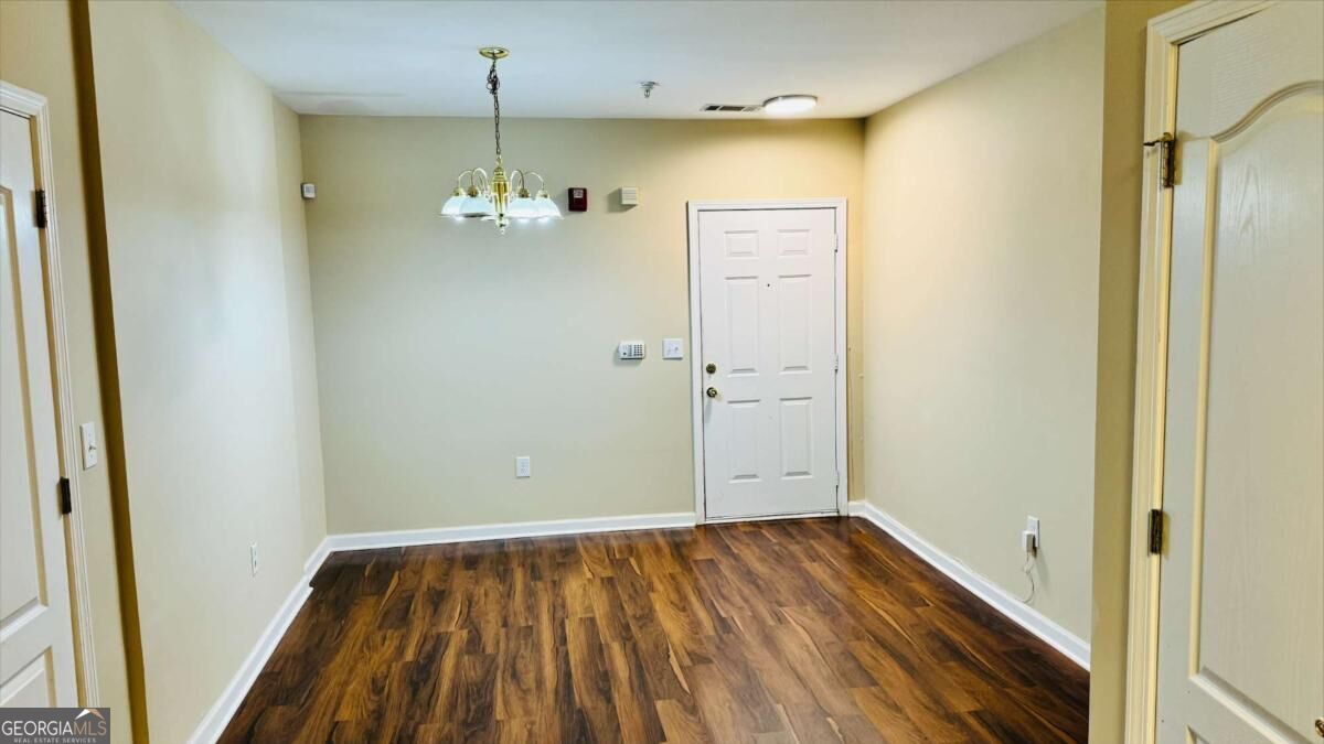 7712 Autry Cir 601 — photo