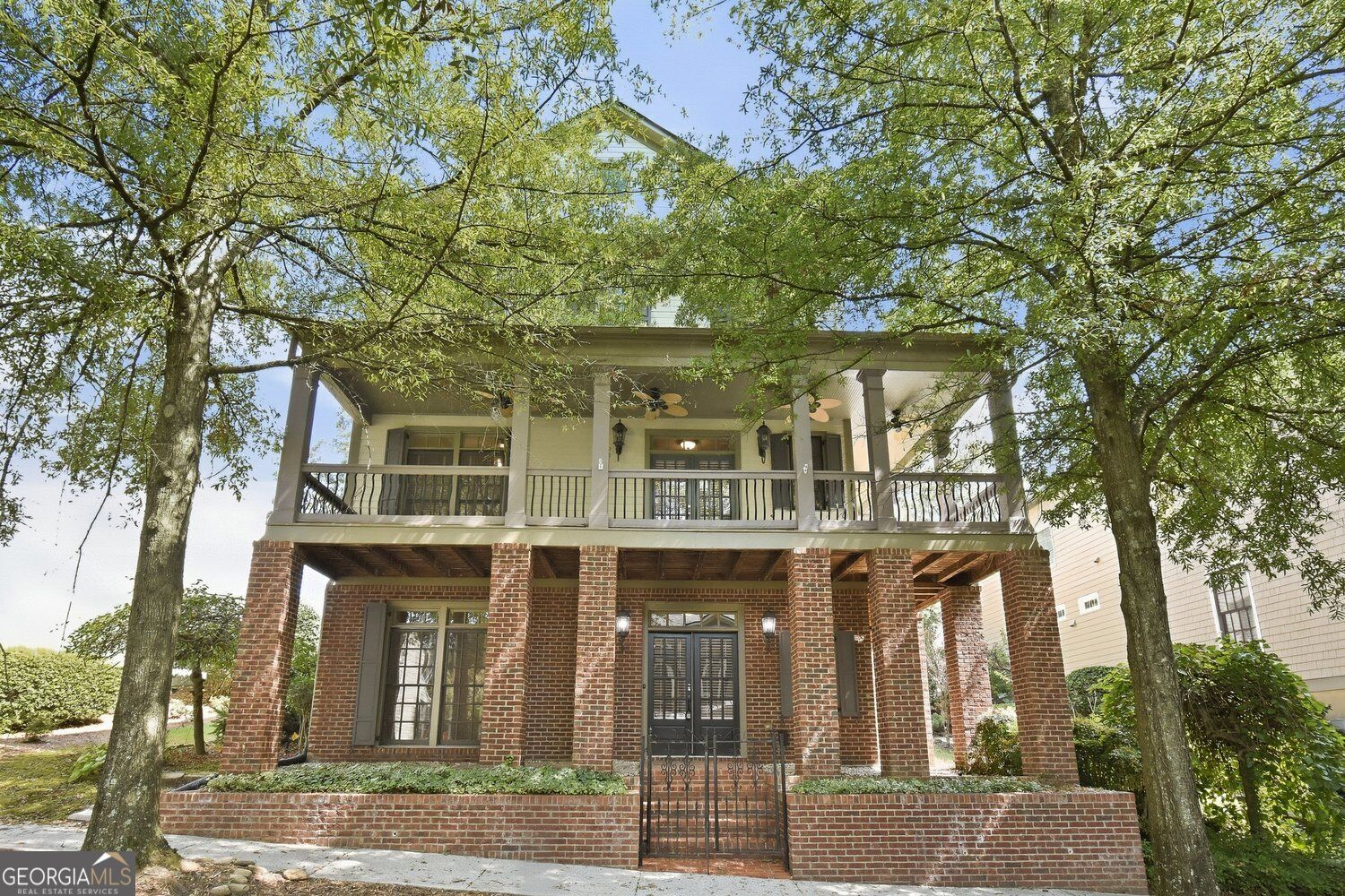 1442 Hedgewood Ln NW — photo