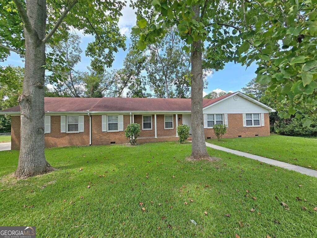 3860 Camellia Dr — photo