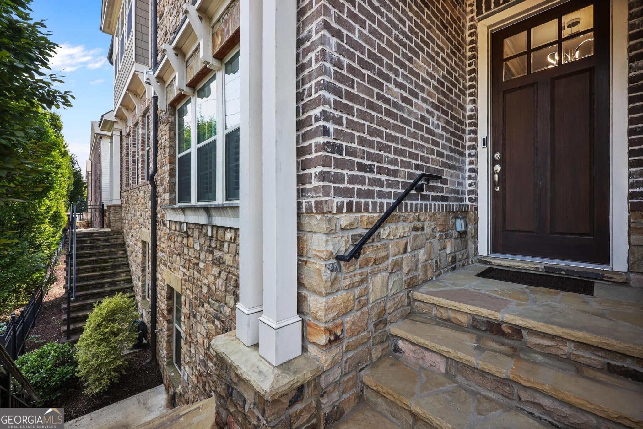 1762 Alec Pl — photo
