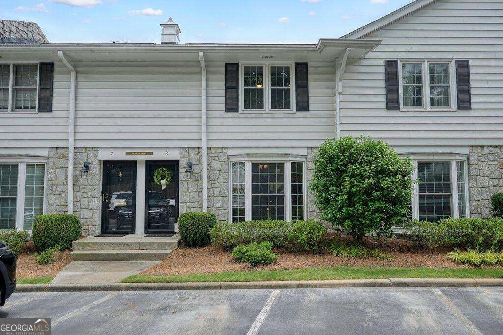 136 Peachtree Memorial Dr NW Pa8 — photo