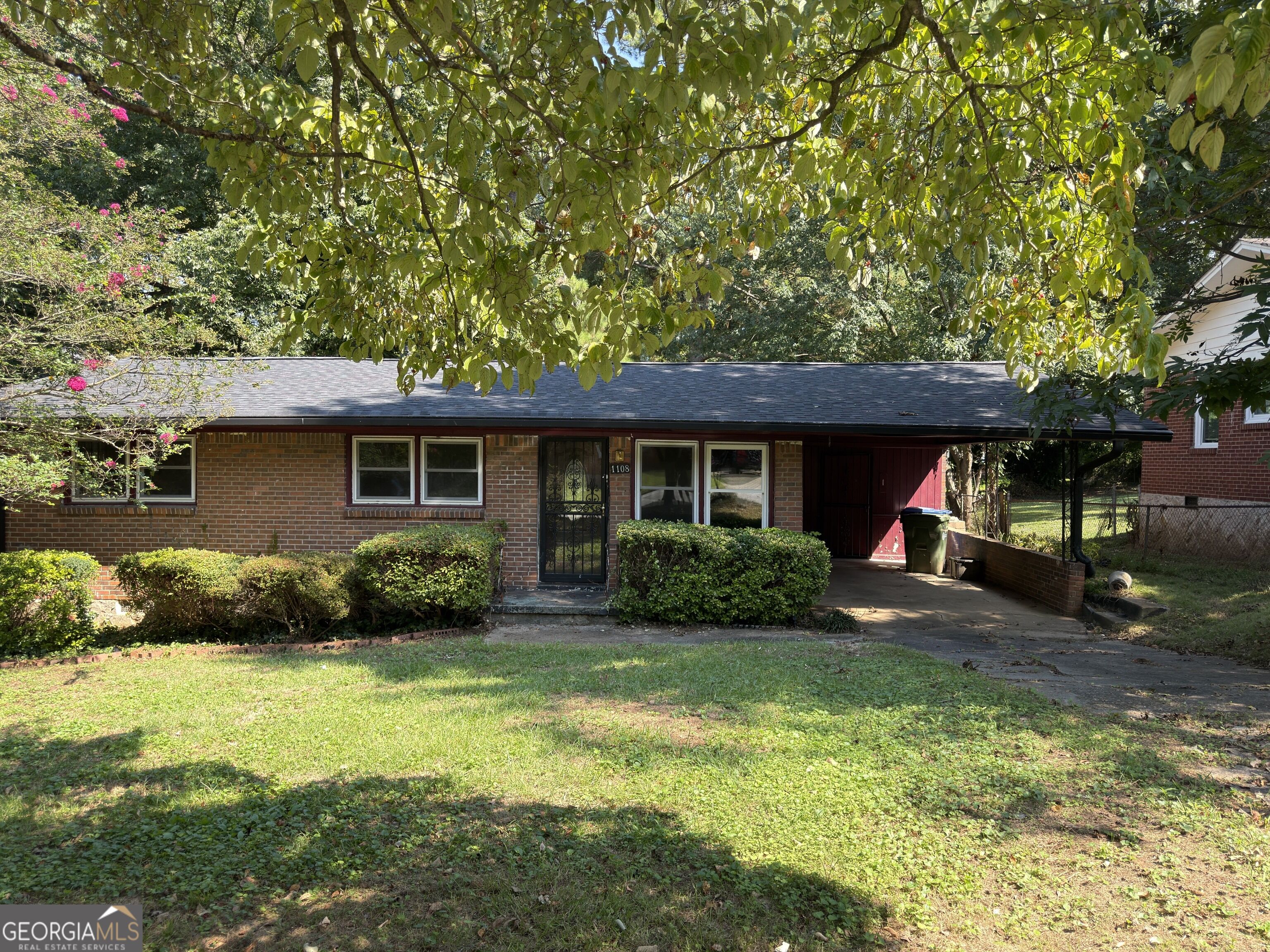1108 Indale Pl SW — photo