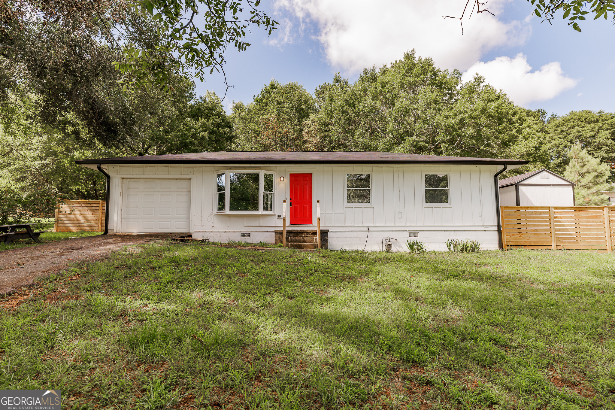 348 Alberta Dr — photo