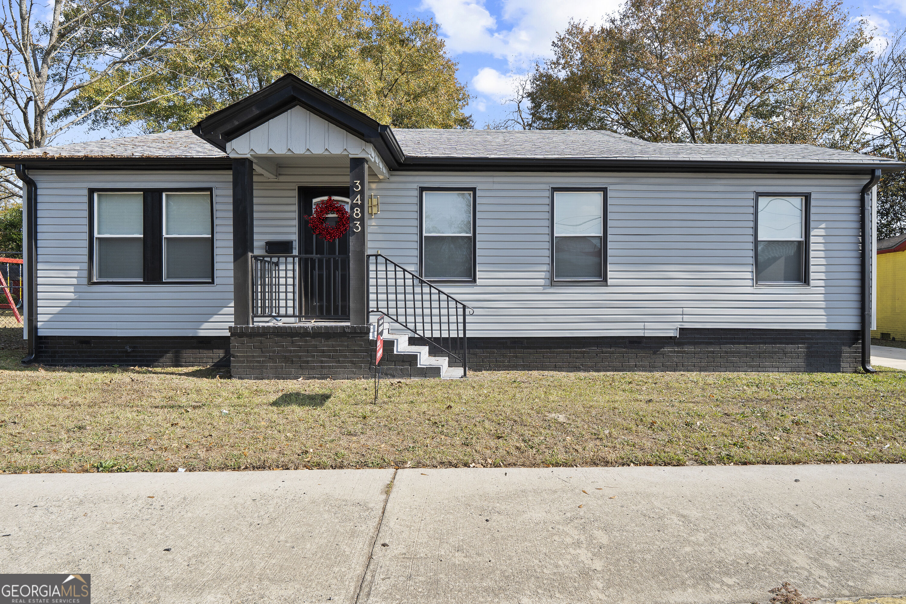 3483 Napier Ave — photo