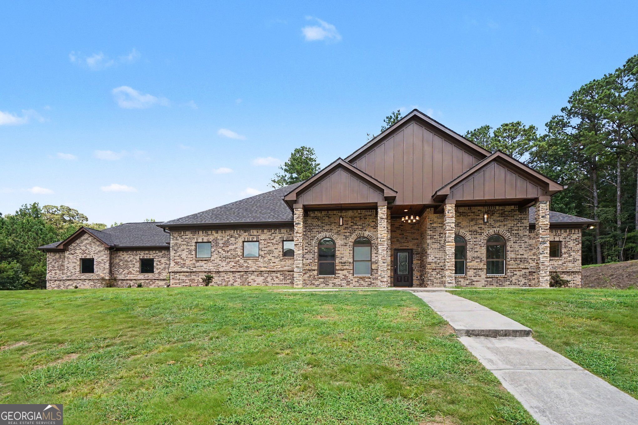 1470 Anderson Valley Dr — photo