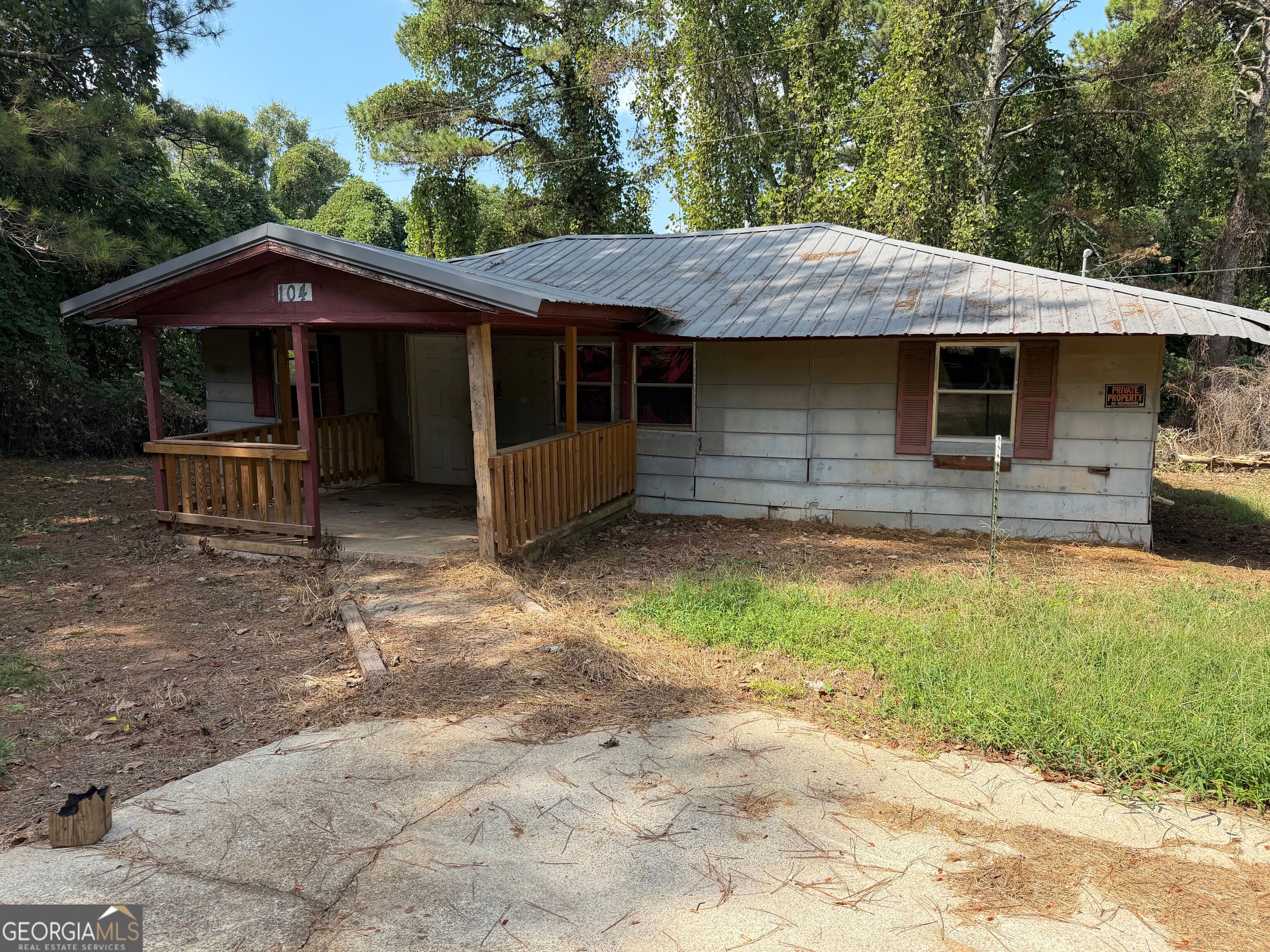 104 McCreery Rd — photo