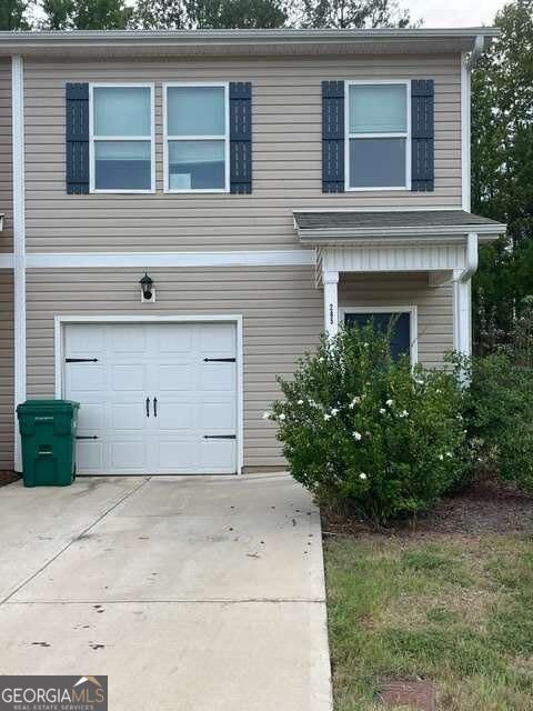 285 NE Oakwood Dr NE — photo