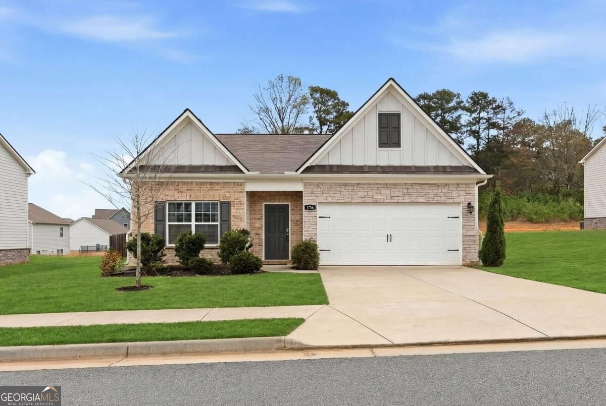 176 Innis Brook Cir — photo