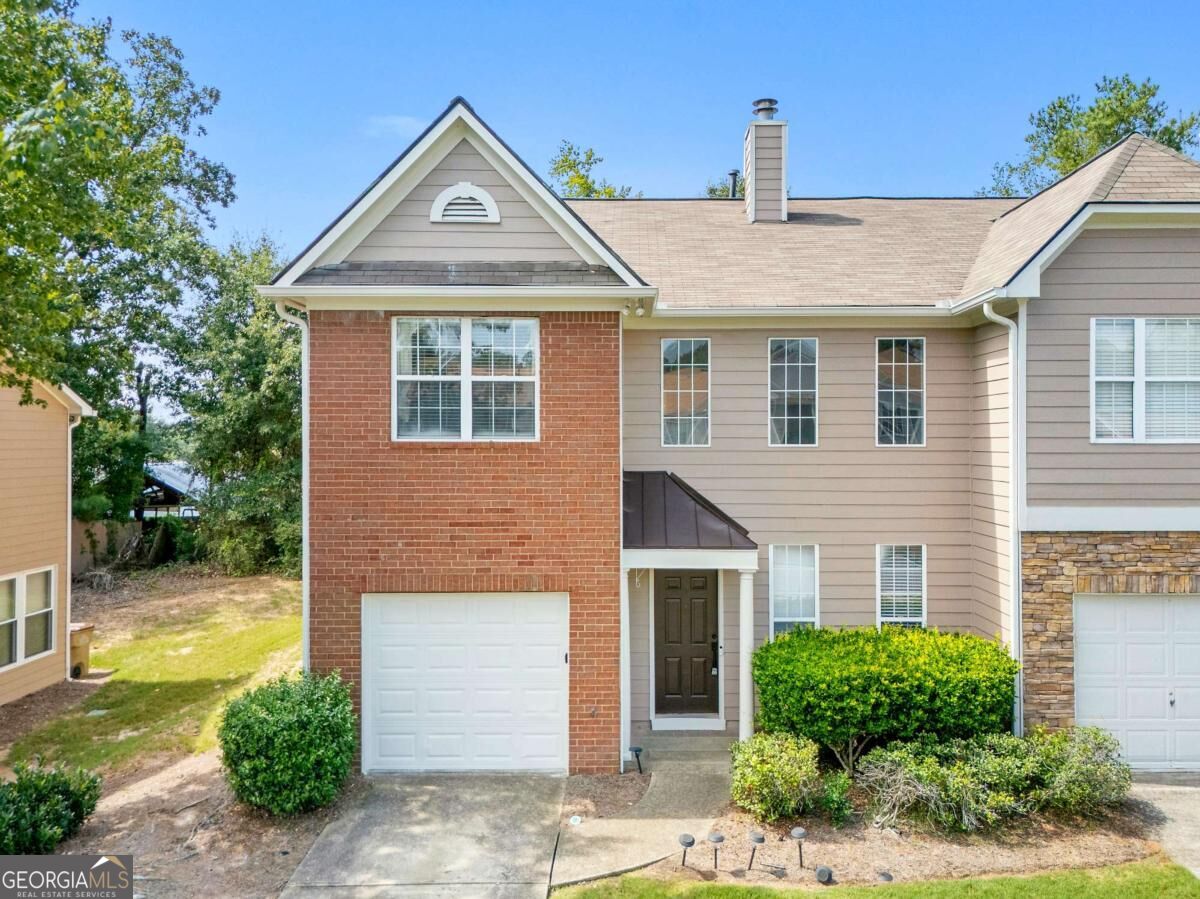 109 Oak Green Dr — photo