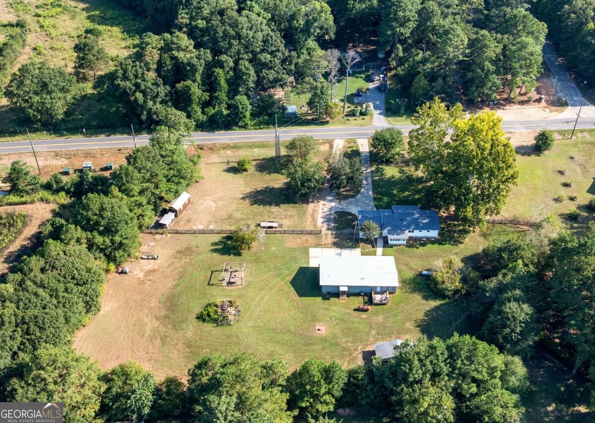 352 Mcintosh Trl — photo