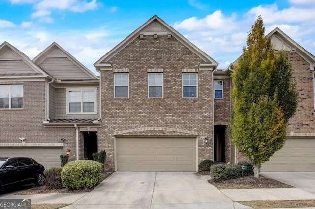 1599 Trailview Way NE — photo