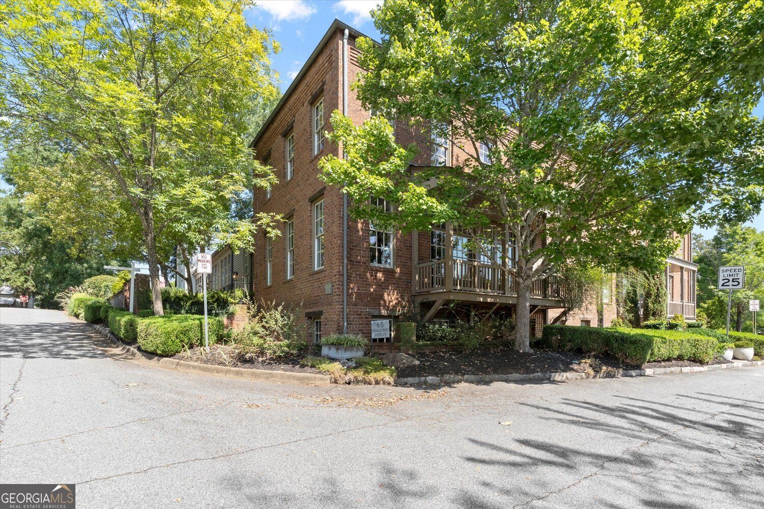 65 Sloan St 3 — photo