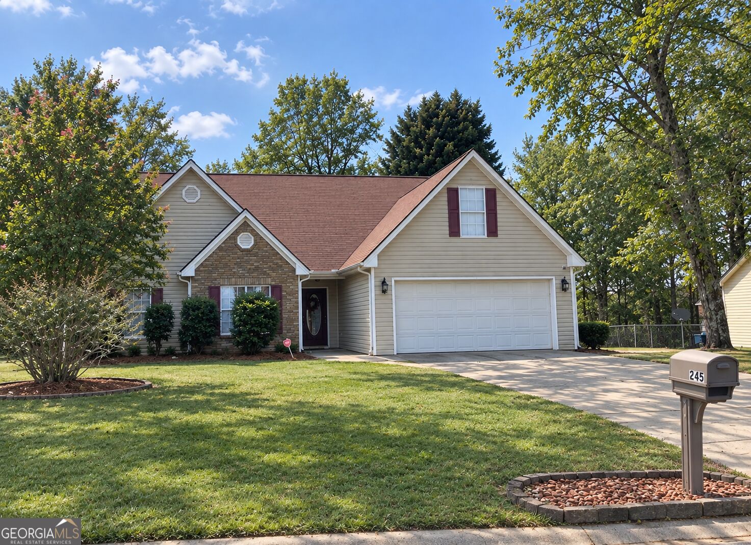 245 Butler Bridge Cir — photo