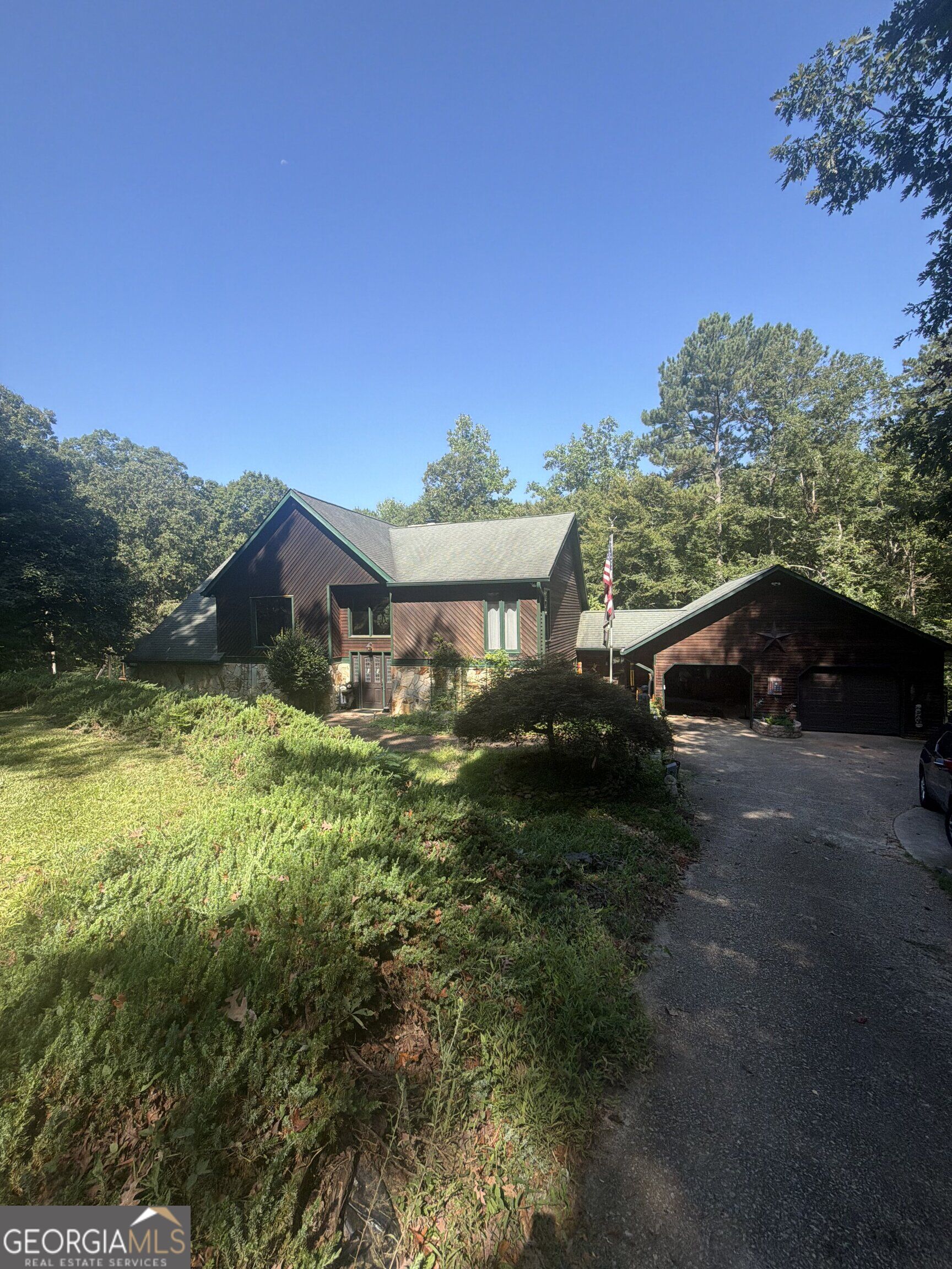 7121 Rand Dr — photo