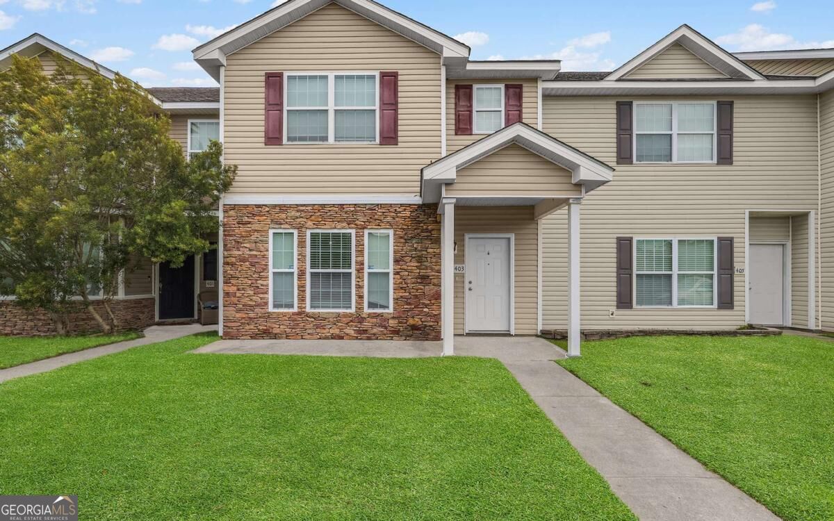 403 Valdez Ct — photo