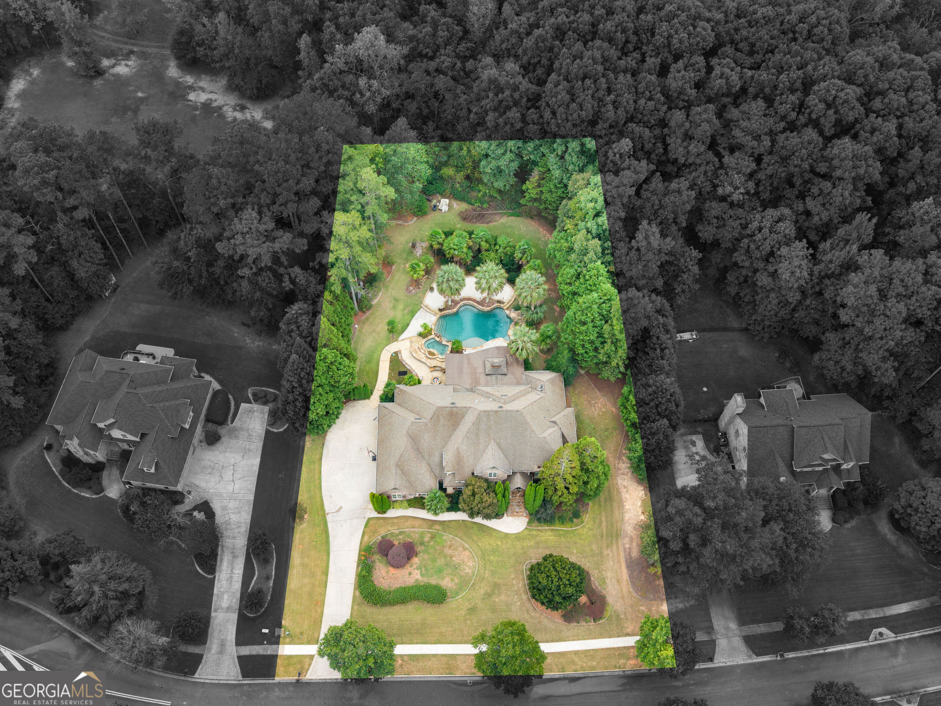 105 Whitestone Dr — photo