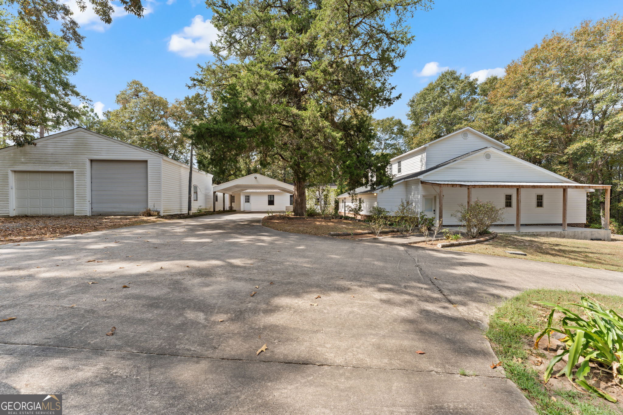 5682 Hartley Bridge Rd — photo