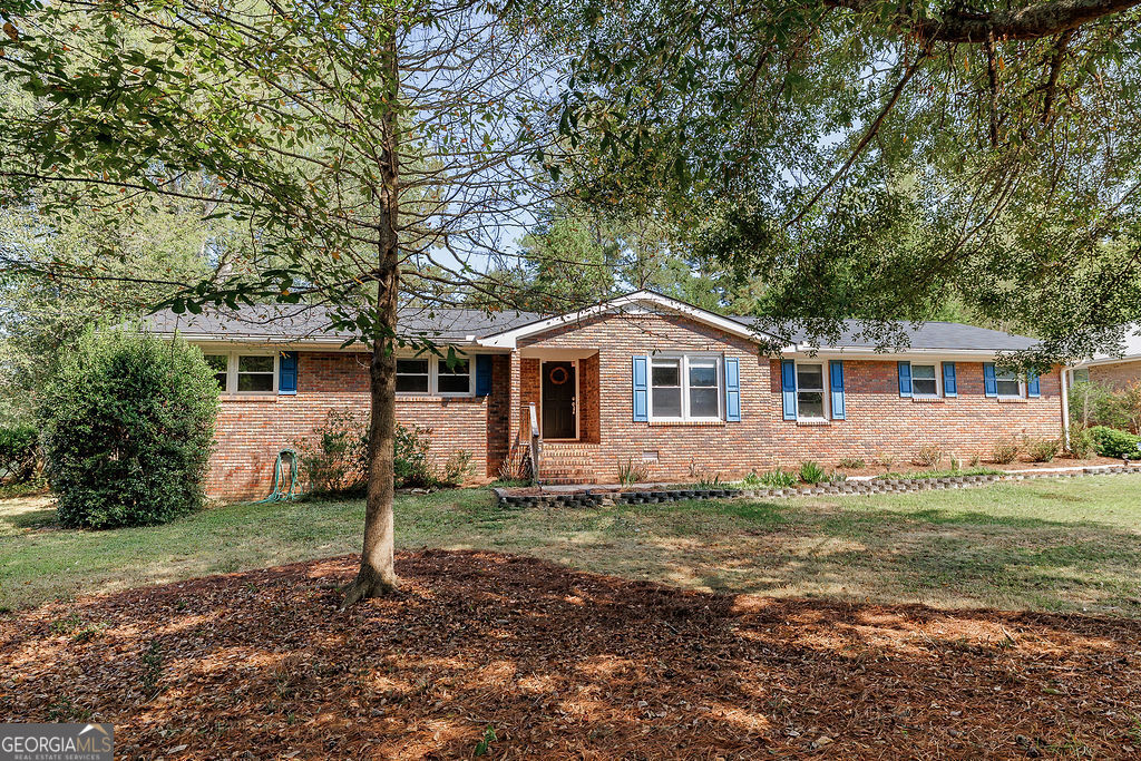 525 Cedar Creek Dr — photo