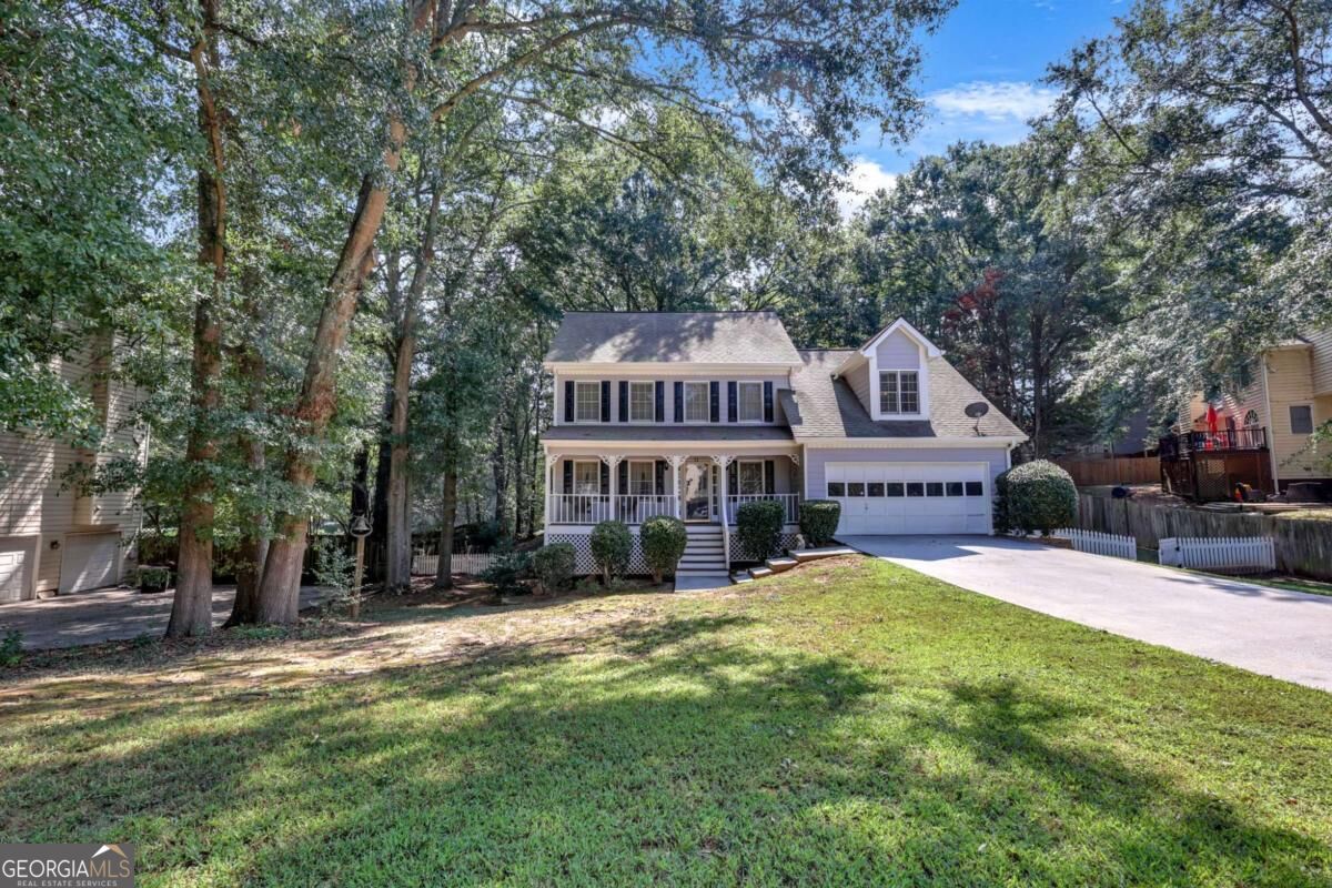2900 Riverbend Dr — photo