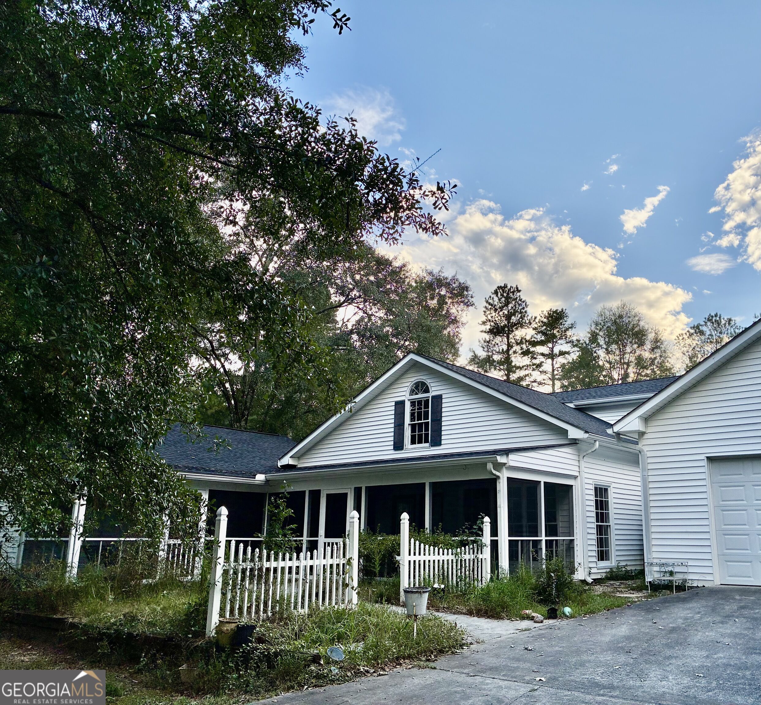 145 Kellett Road NE — photo