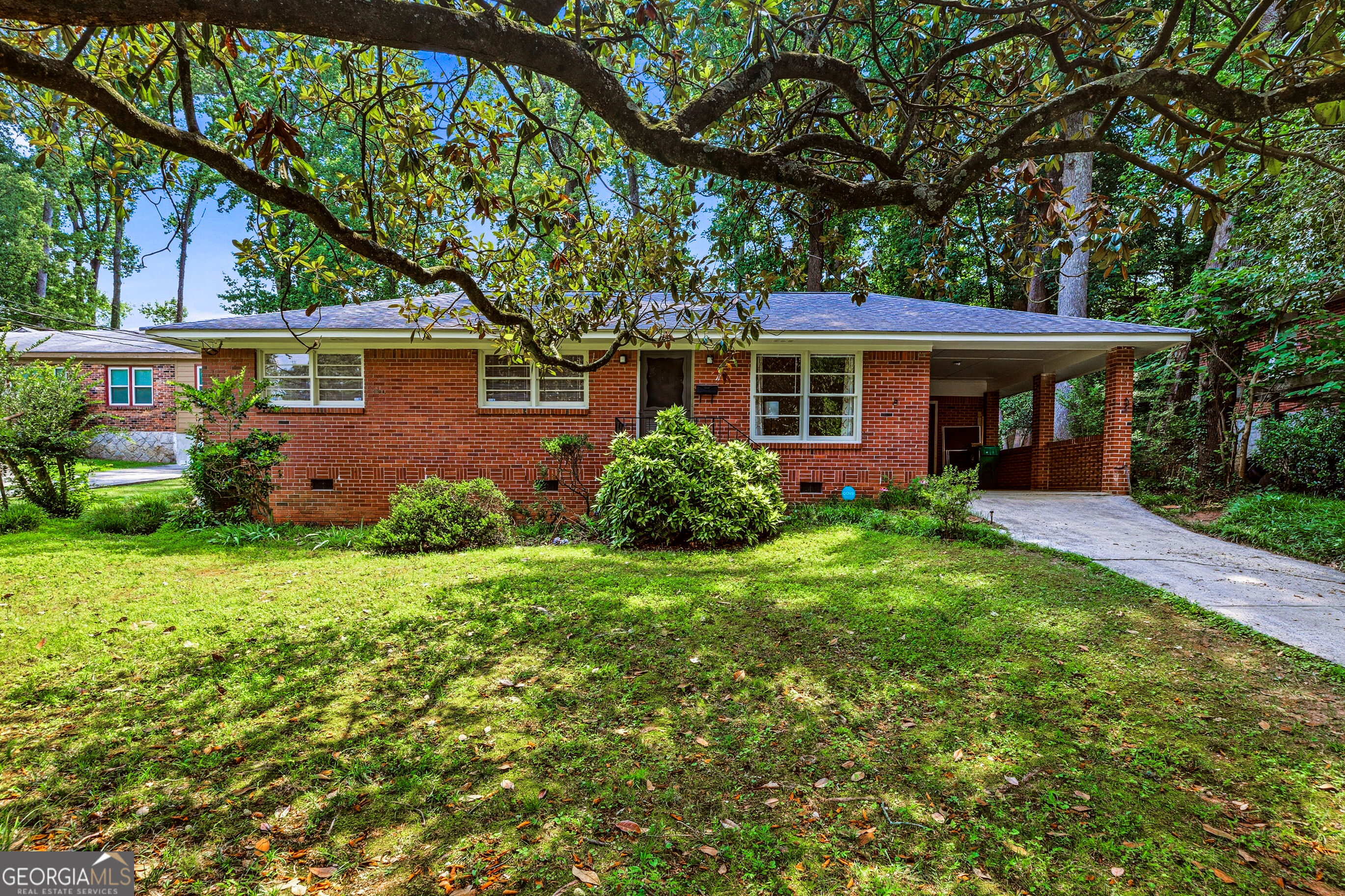 640 Farrar Ct — photo