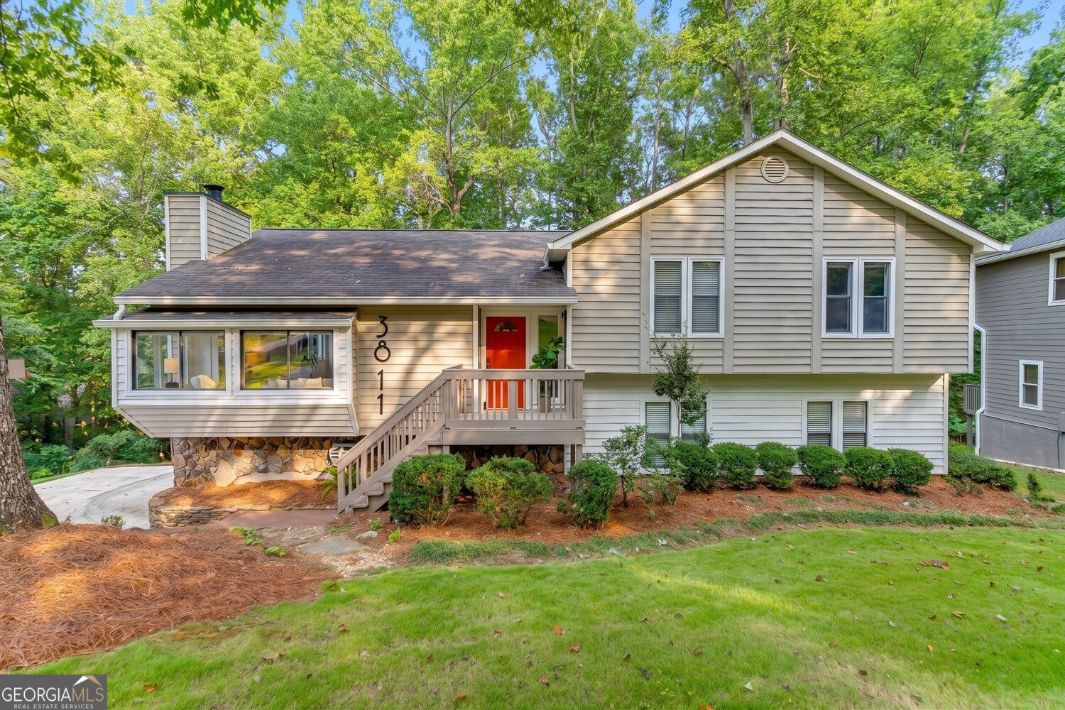 3811 Old Bridge Way — photo