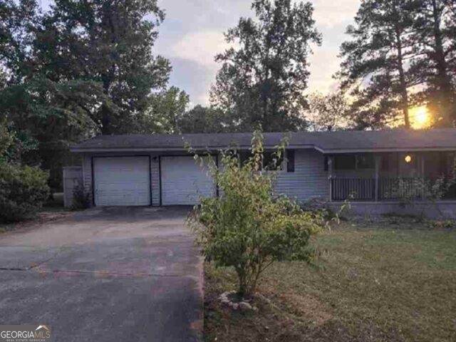 520 Lee Dr — photo