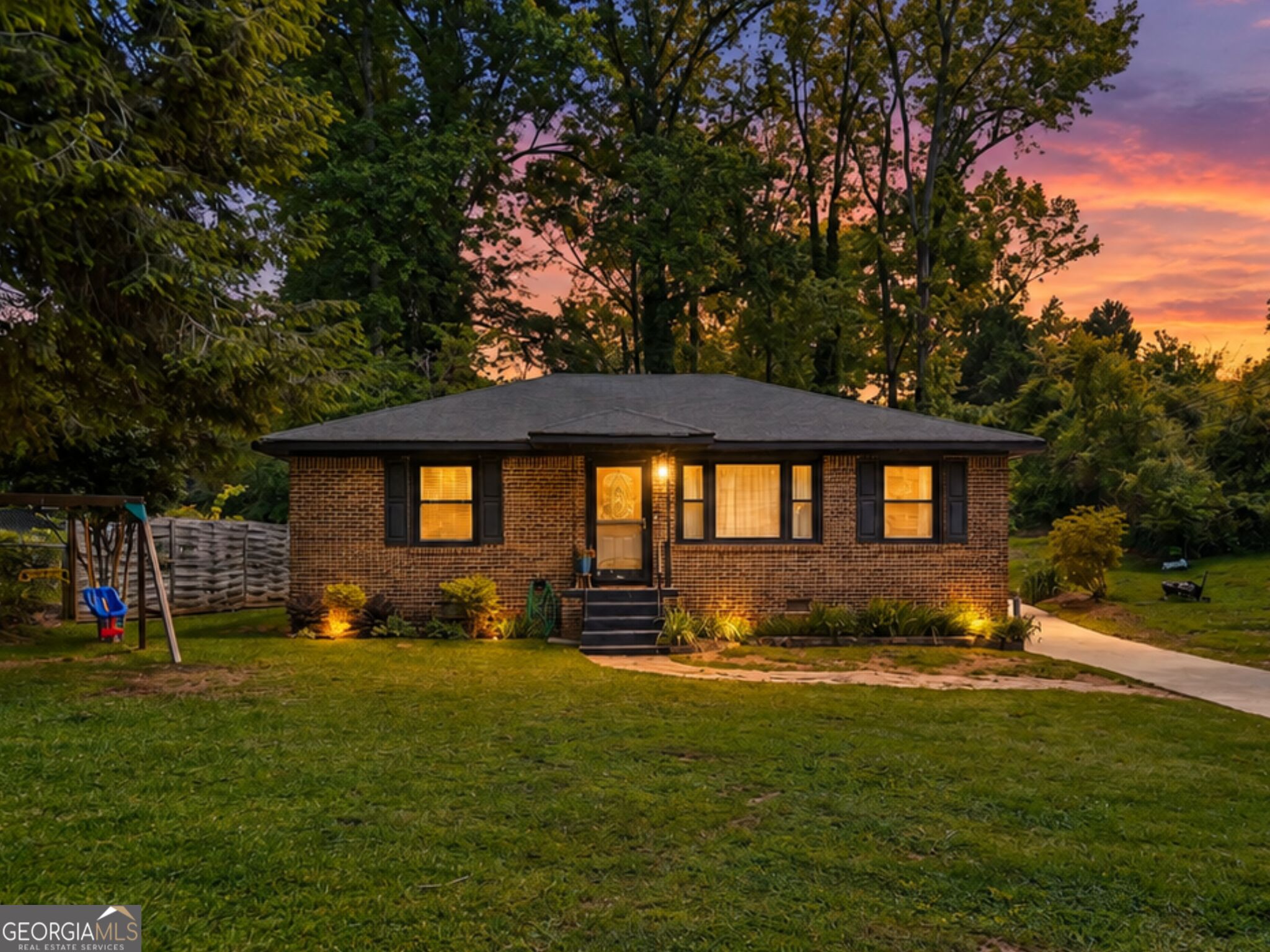 751 Springer Dr — photo
