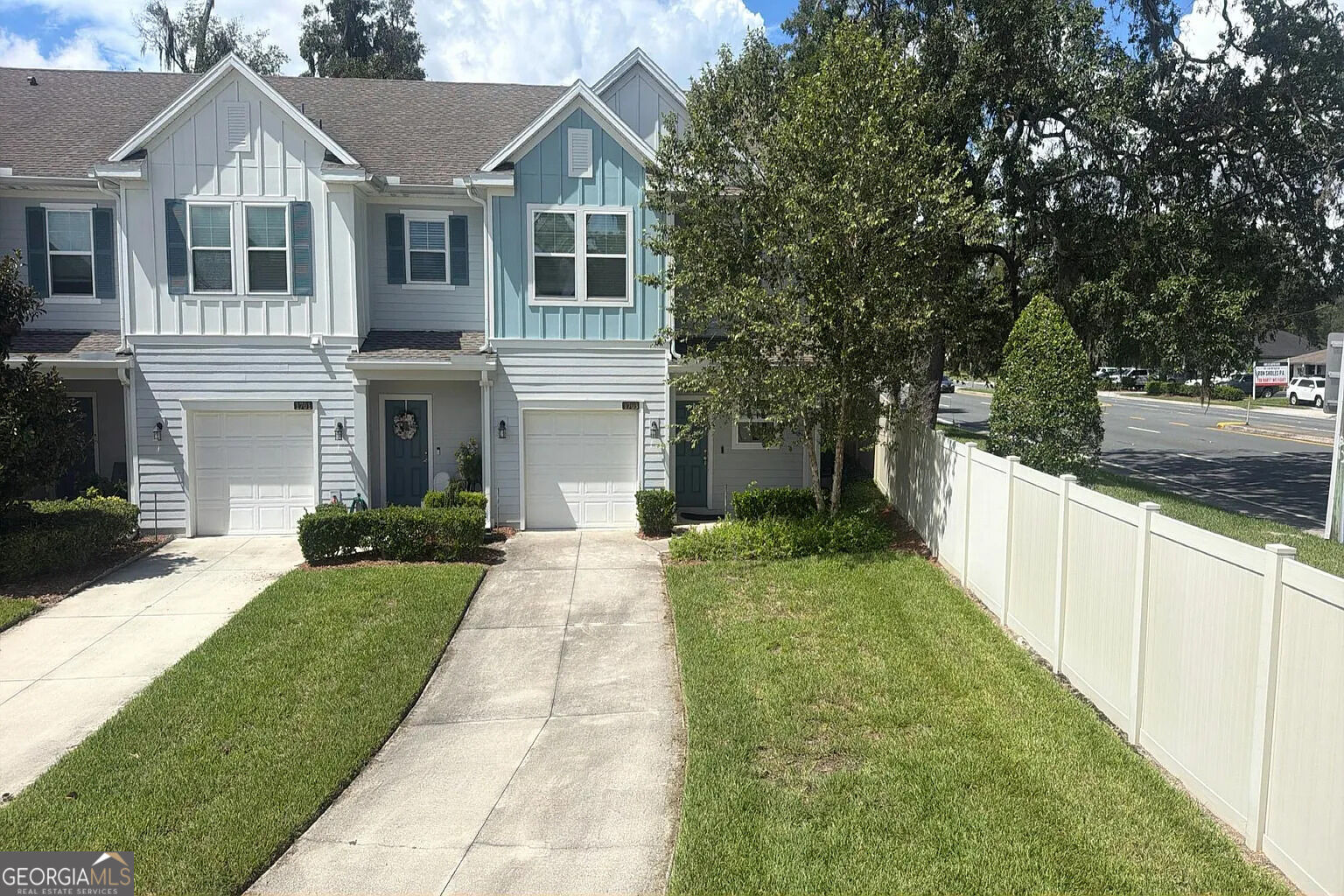 1703 Pottsburg Point Dr — photo