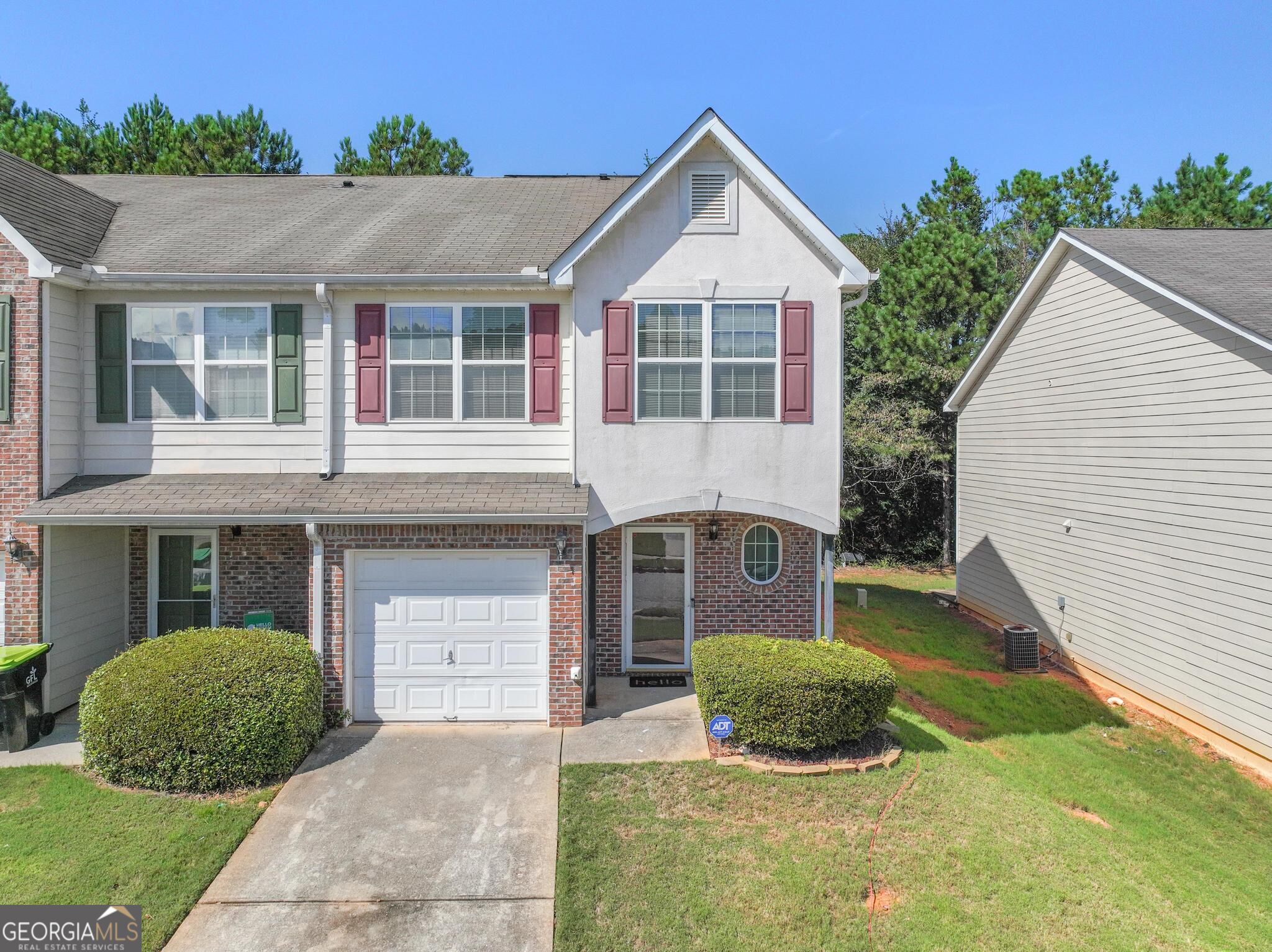 684 Georgetown Ct — photo