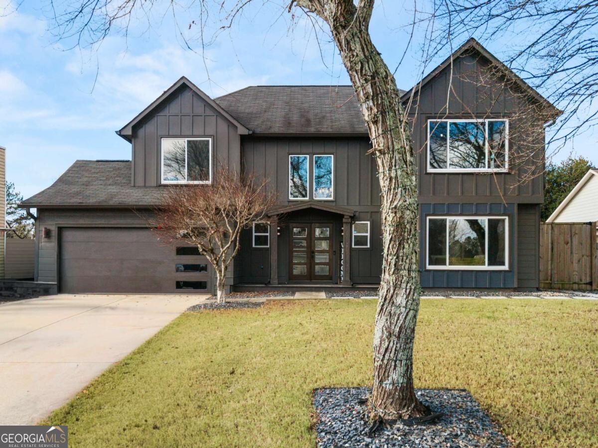 425 Mikasa Dr — photo