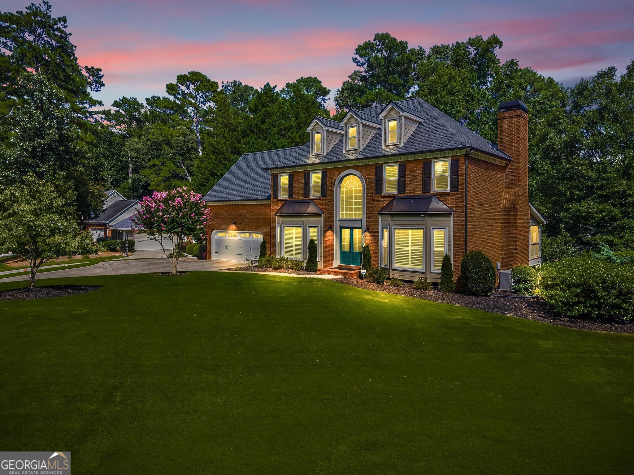 8325 Riverbirch Dr — photo