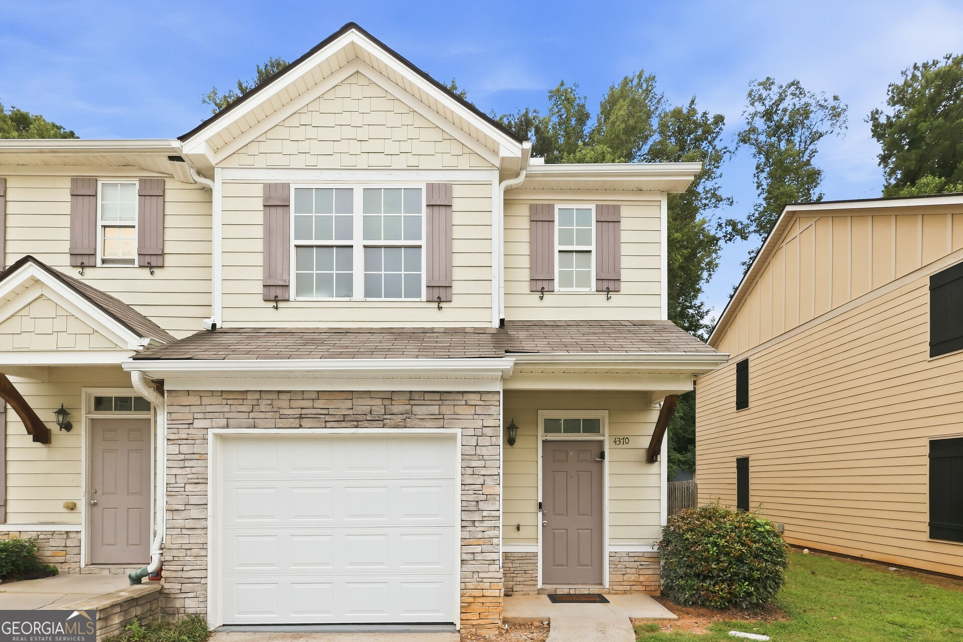 4370 Stone Gate Way 97 — photo