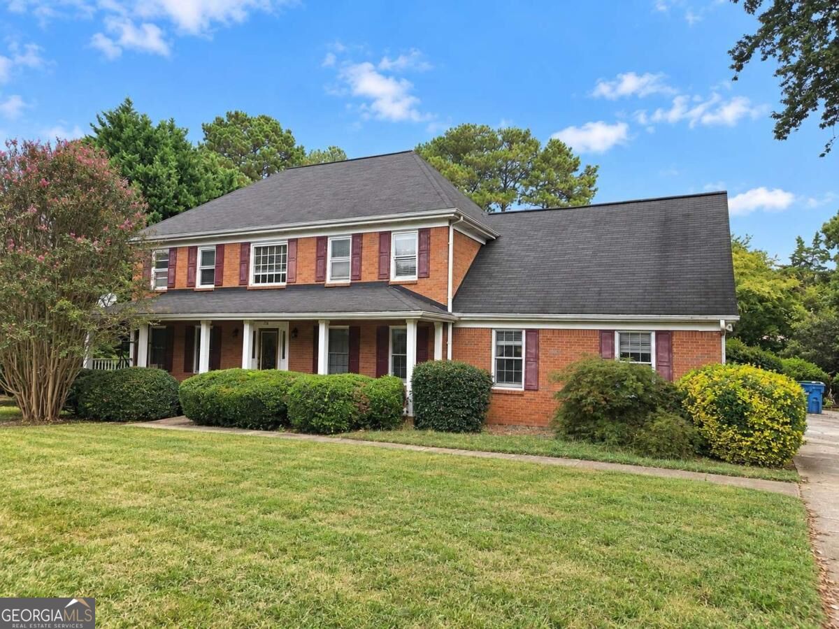 780 Yorkshire Pl SW — photo