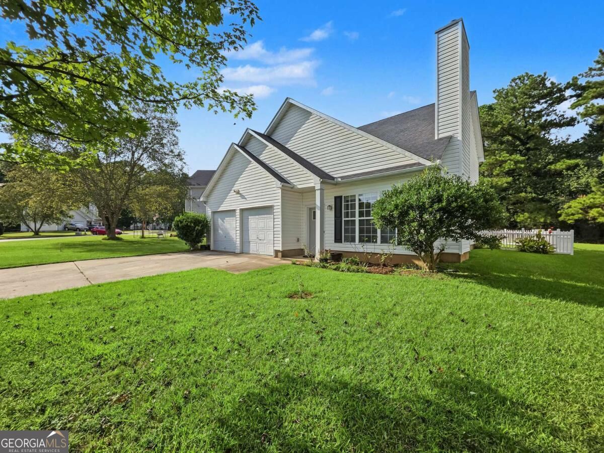 3896 Doe Run Dr — photo