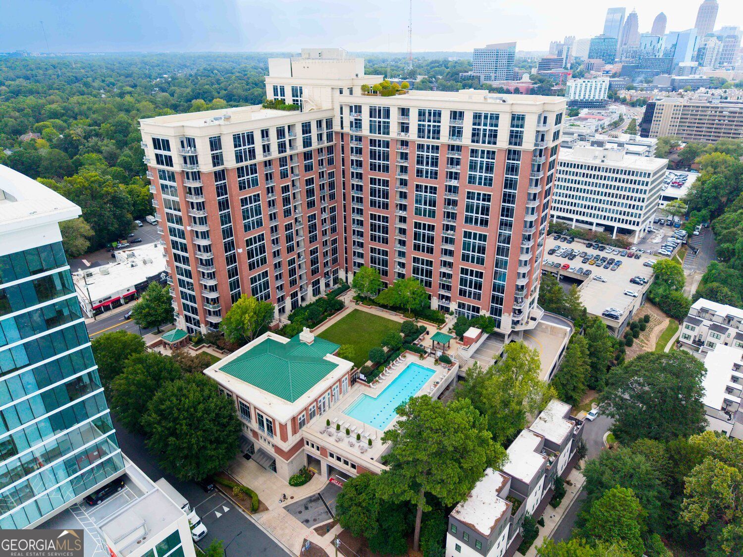 1820 Peachtree St NW 1512 — photo