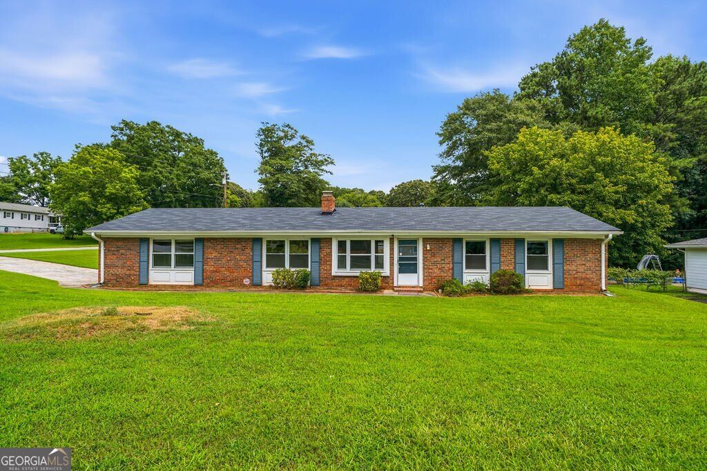 224 Stone Mill Ln NW — photo