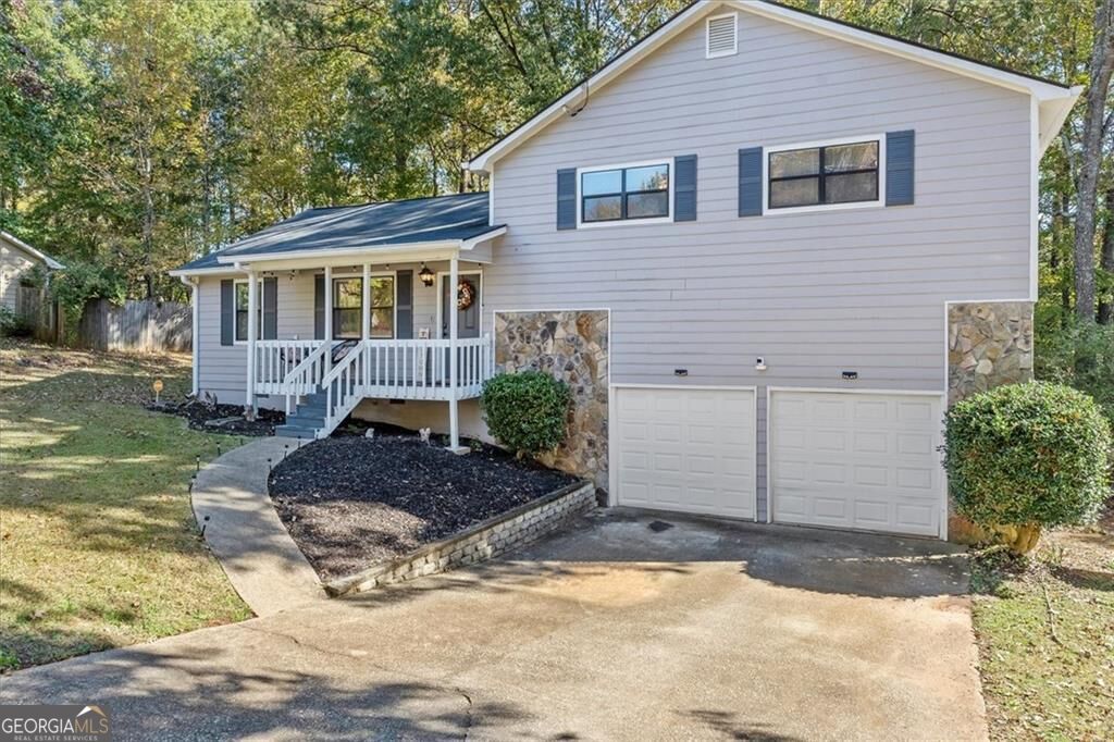 4041 Woodbridge Ct — photo