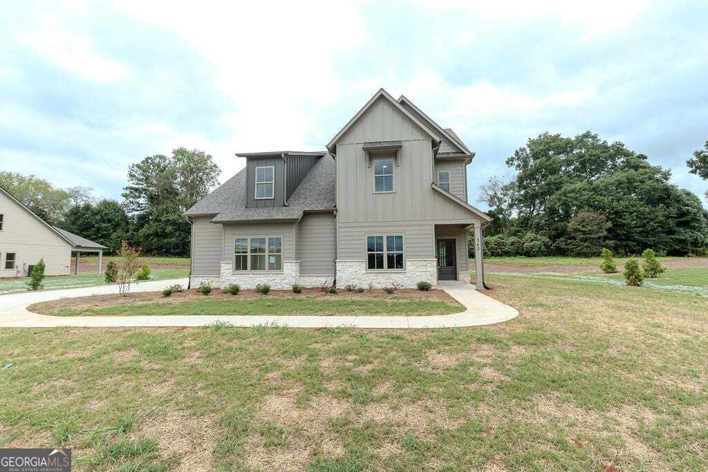 362 Races Road, Hoschton, GA 30548