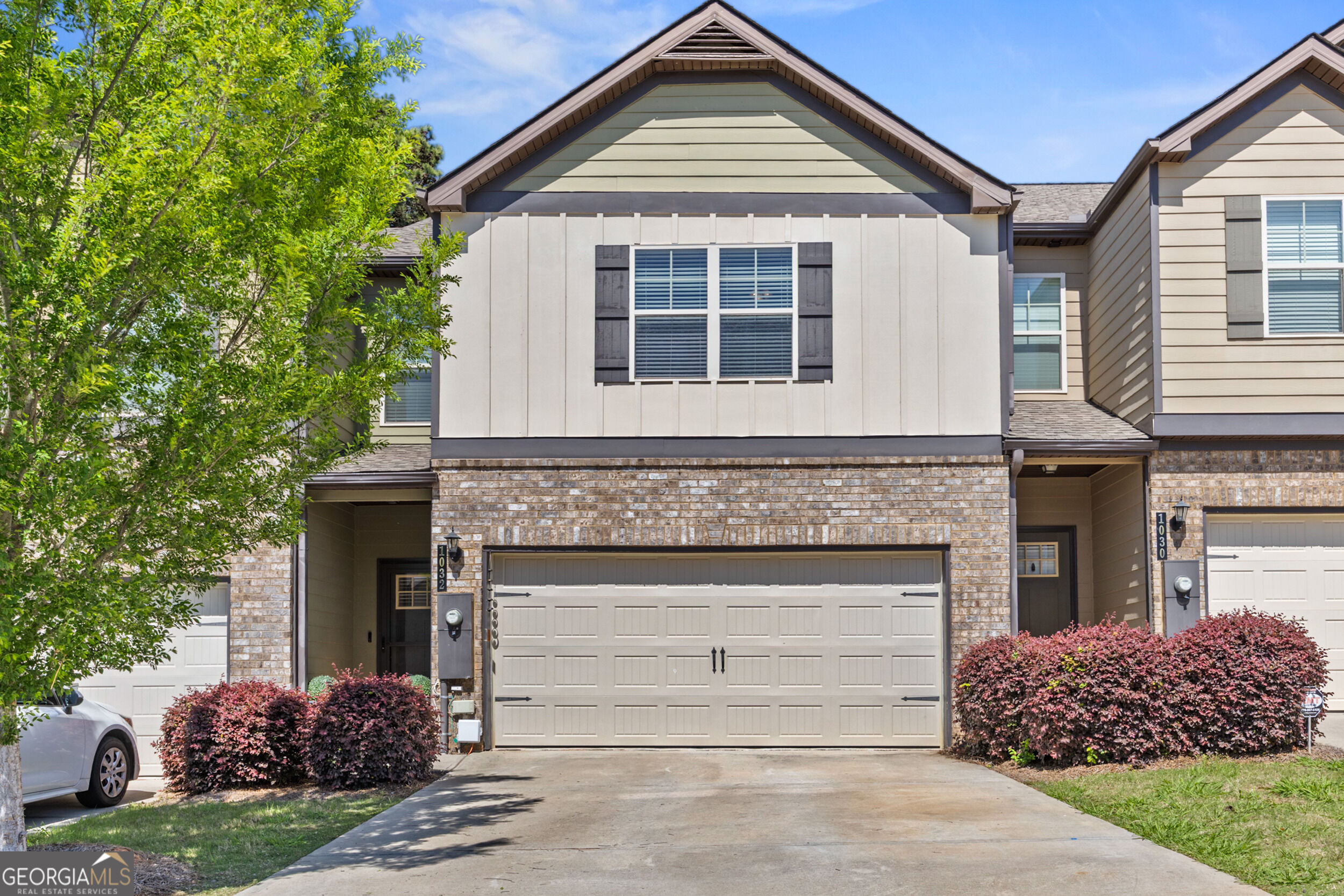 1032 McConaughy Ct — photo