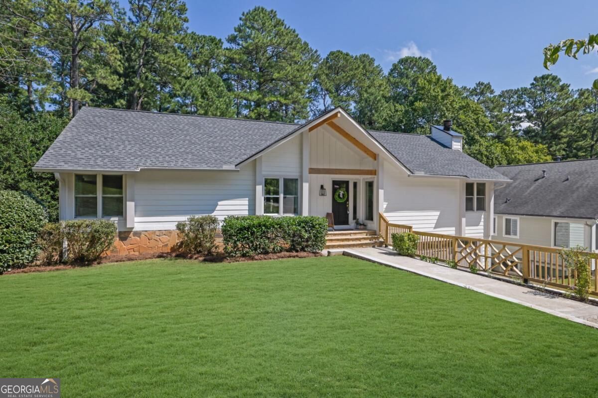 870 Muirfield Trce — photo