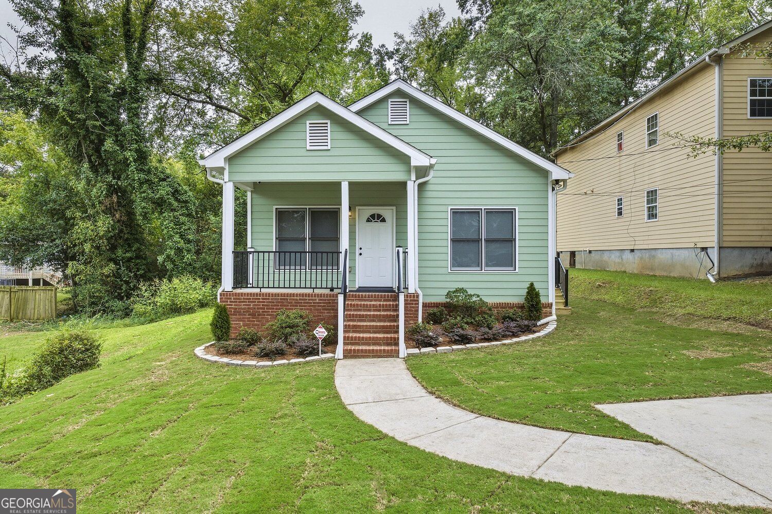 2148 Wilson Ave NW — photo