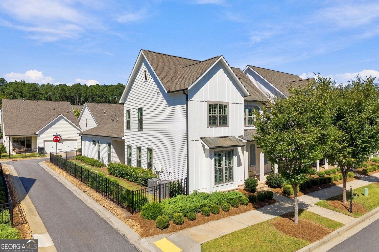1043 Harvest Park Ln — photo