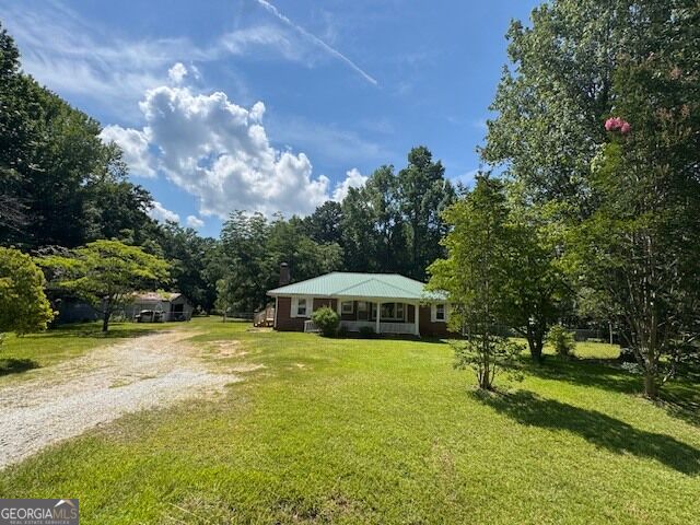 904 Eastside School Rd — photo