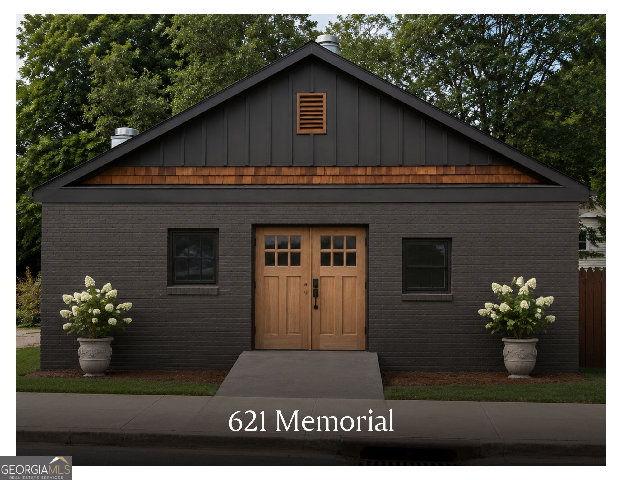 621 SE Memorial Dr — photo